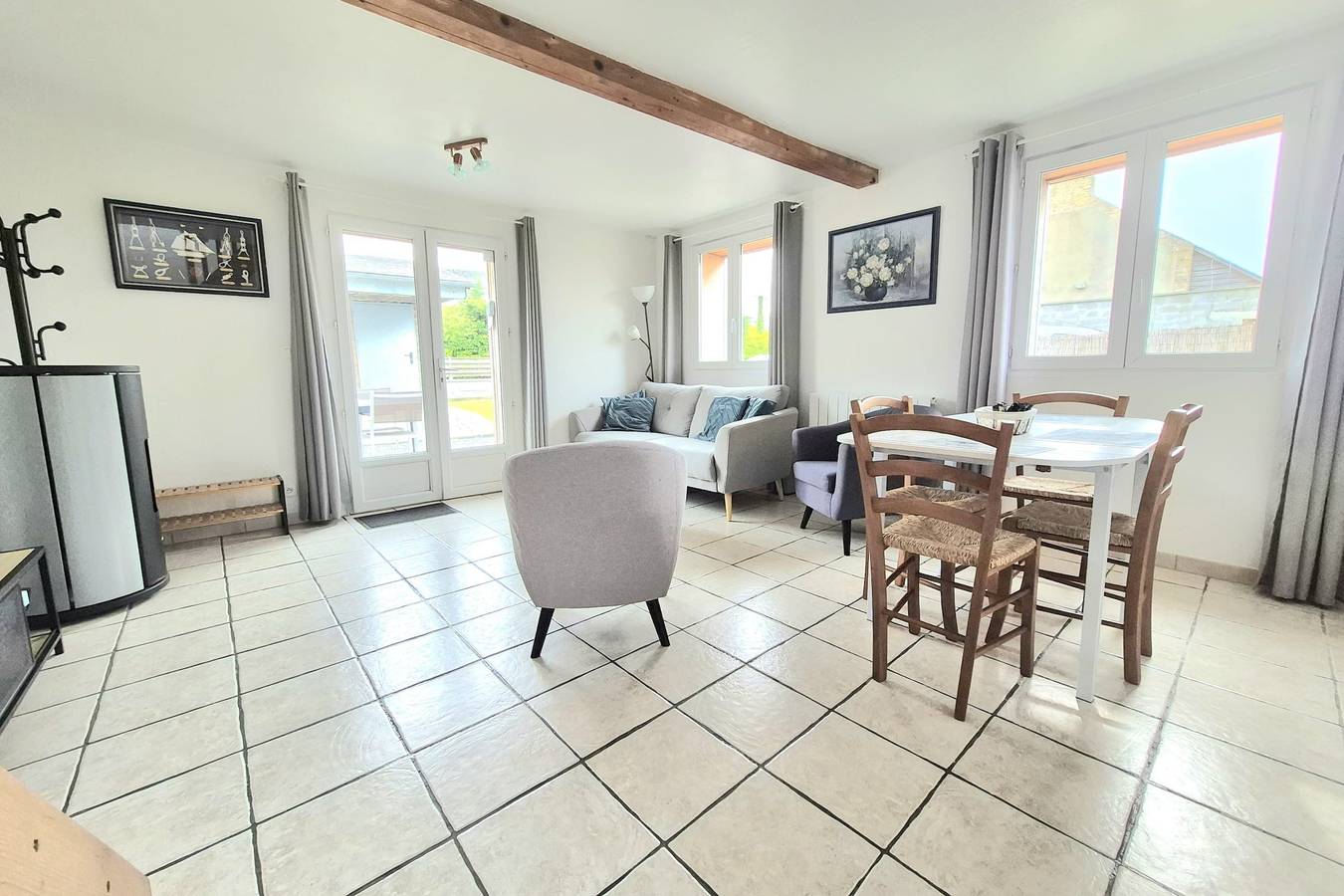 Ferienhaus für 4 Personen mit Garten in Saint-Laurent-sur-Mer, Bayeux und Umgebung