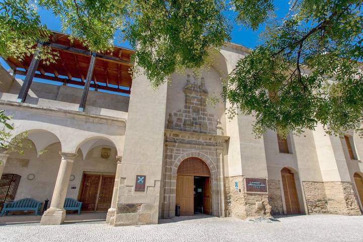 Apartamento para 2 personas, con Terraza y Jardín además de Piscina y Vistas en Comarca de Alcántara