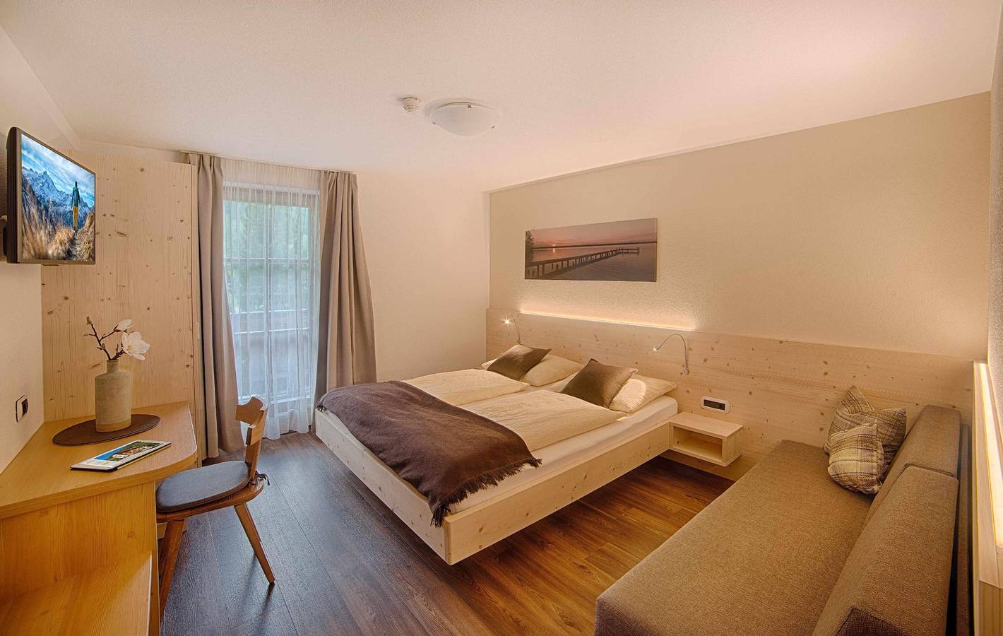 Appartamento intero, Appartamento "Löfflerblick B Keilbachspitz" con vista sulle montagne, Wi-Fi e Jacuzzi in Valle Aurina, Alpi della Zillertal