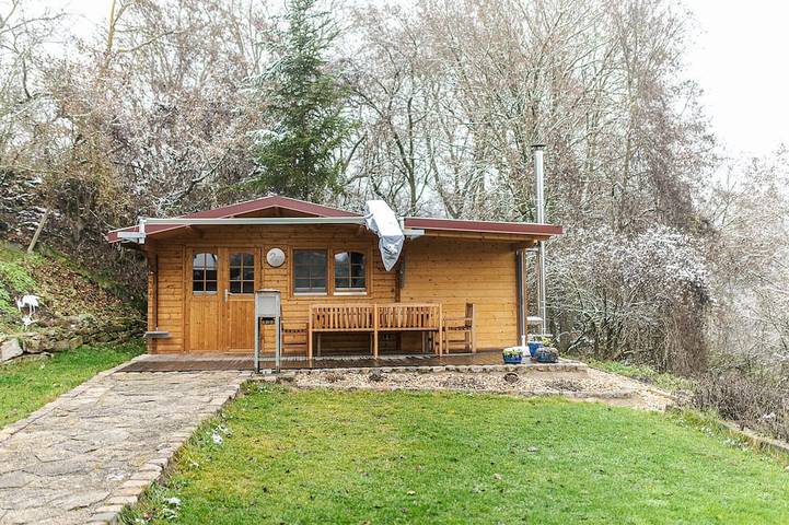 Blockhütte für 4 Personen, mit Sauna und Garten sowie Terrasse - 1