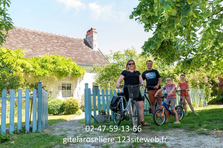 Gîte pour 4 personnes, avec Balcon ainsi que Terrasse et Jardin à Perrusson
