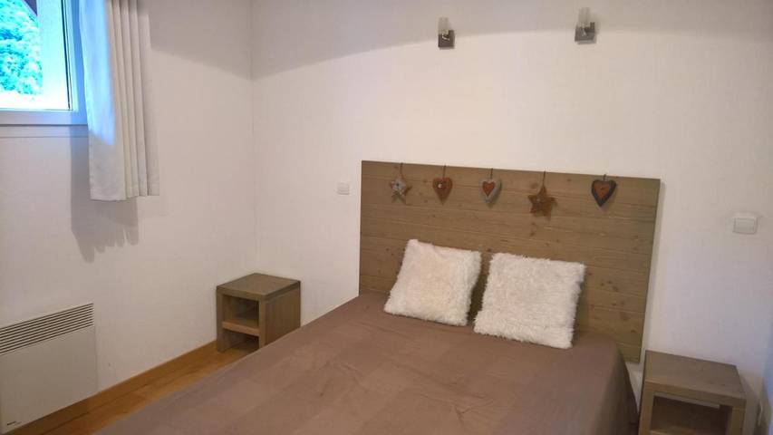 Gîte pour 6 personnes, avec piscine et terrasse ainsi que sauna et vue, animaux acceptés à Saint-Mamet - 4