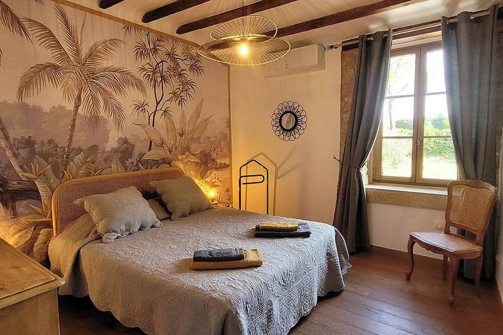 Location de vacances pour 15 personnes, avec Balcon ainsi que Jacuzzi et Jardin à Saint-Laurent-des-Arbres - 3
