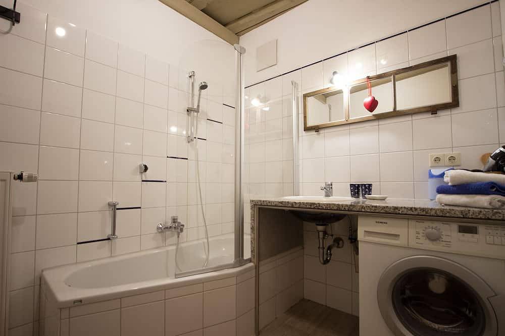 Ganze Wohnung, Zentral gelegene, historische Ferienwohnung für 4 Personen in Amberg, Ostbayern