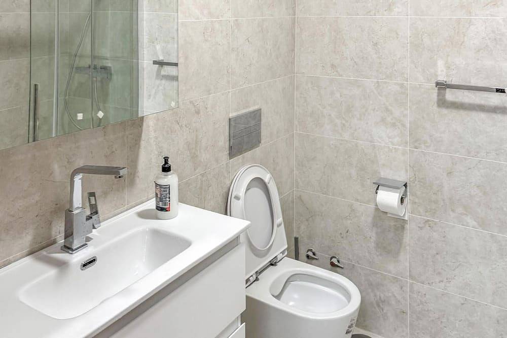 2 bedroom cozy home in Malaga in Manilva, Málaga Province