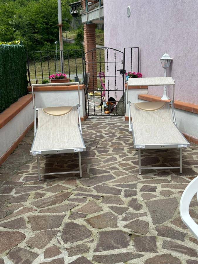 Gîte pour 4 personnes, avec vue ainsi que vue sur le lac et terrasse à Pieve Fosciana - 4