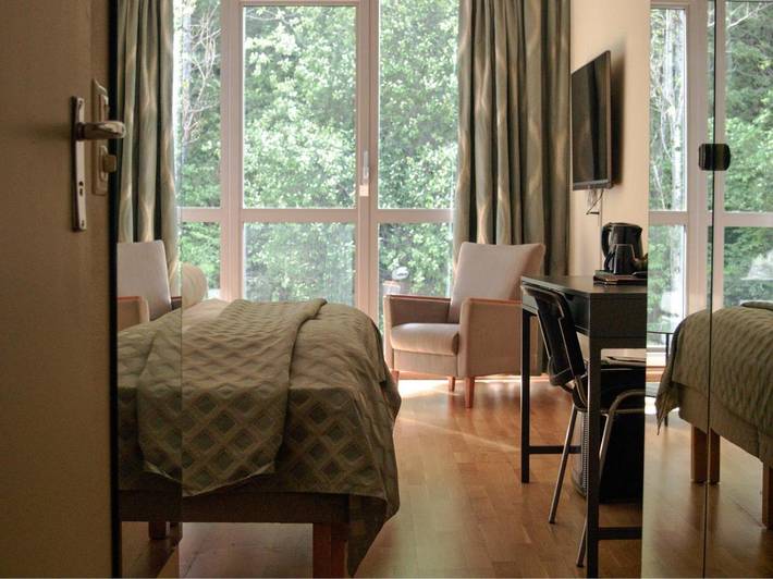 Hôtel pour 2 personnes, avec terrasse ainsi que vue et vue sur le lac, animaux acceptés dans Geiranger - 2