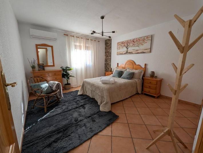 Casa rural para 10 personas, con jardín y terraza en Vilches