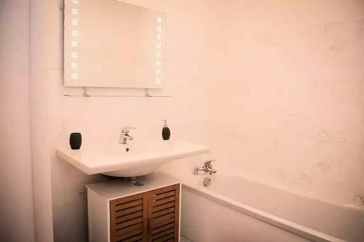 Gîte pour 6 personnes, avec terrasse, animaux acceptés dans Macinaggio - 4