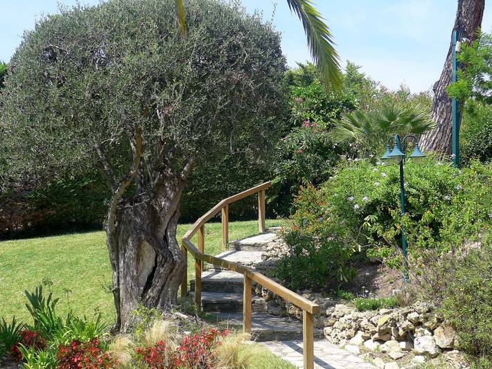 Gîte pour 4 personnes, avec terrasse et jardin à Villefranche-sur-Mer - 3