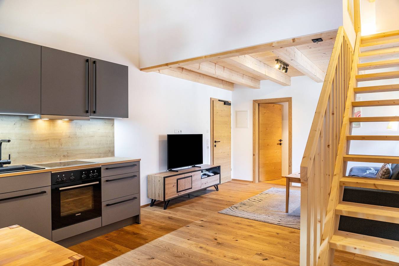 Apartamento entero, Apartamento 'Alte Mühle' con vistas a la montaña y Wi-Fi in Scharnitz, Arnspitzgruppe