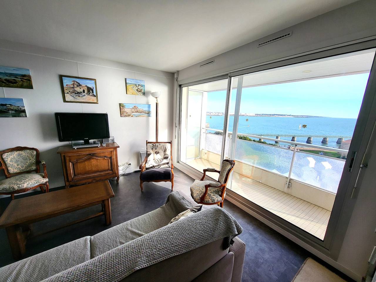 Appartement entier, Appartement vue mer avec balcon, parking privé, aux Sables-d'Olonne in Les Sables-d'Olonne, Vendée