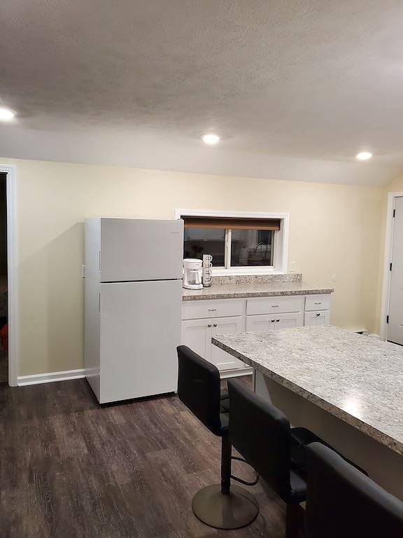 Lakeview Getaway with stunning sunrises in St. Ignace, Mackinac County