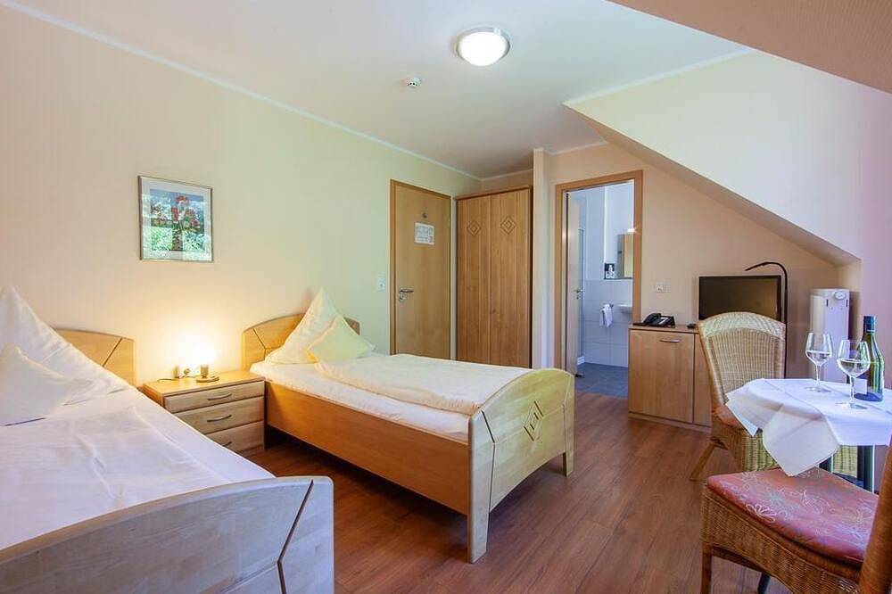 Doppelzimmer Dusche/Wc - Hotel Heidsmühle in Manderscheid, Bernkastel-Kues & Umgebung