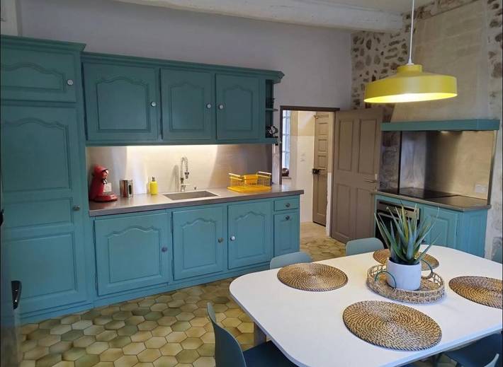 Gîte pour 6 personnes, avec balcon dans Office De Tourisme De Grignan - 2