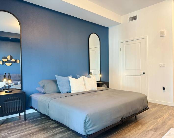 Gîte pour 2 personnes, avec jardin ainsi que piscine et balcon, adapté aux familles à Los Angeles - 3