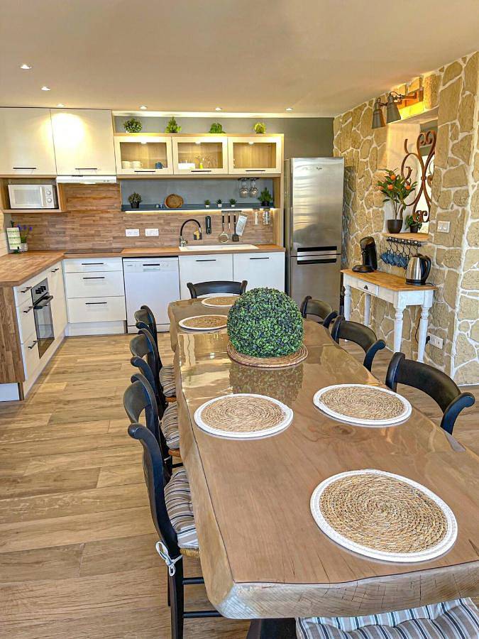 Location de vacances pour 5 personnes, avec jardin, animaux acceptés à Pouzilhac - 3