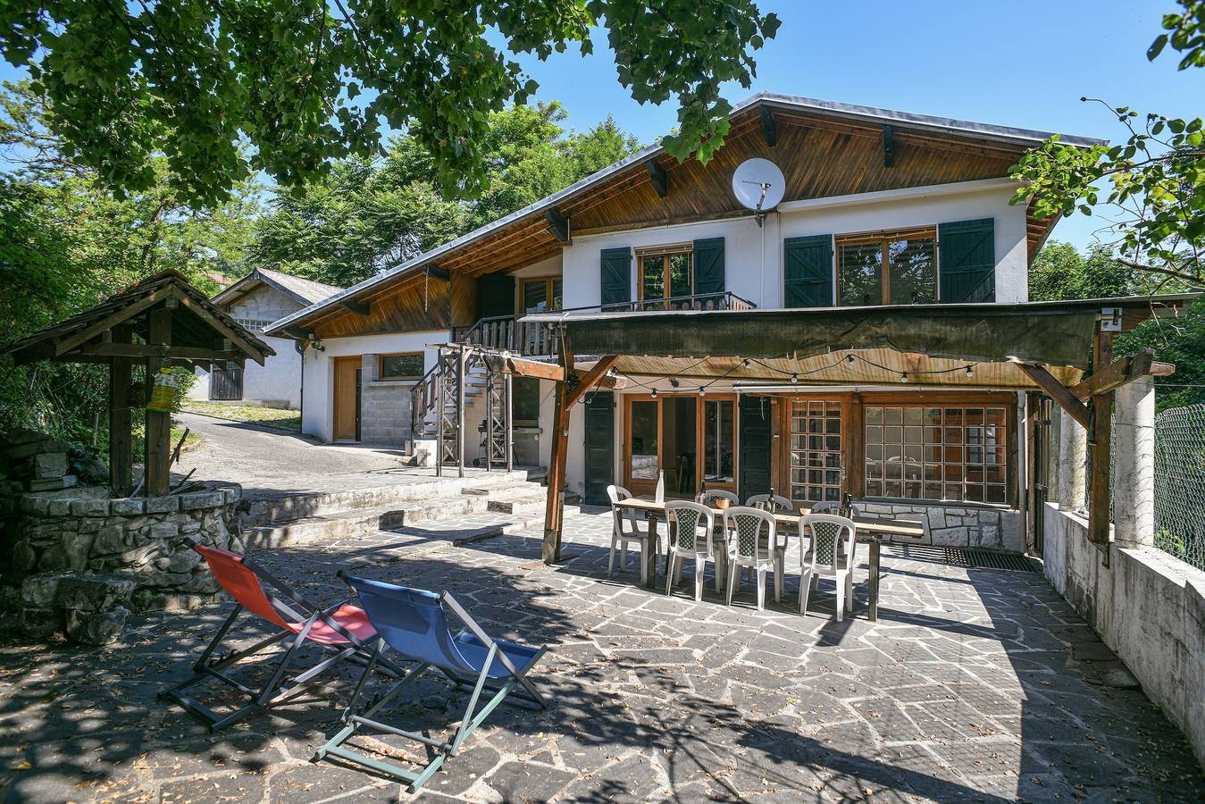 Amplia casa con jardín y gimnasio - Puerta de Saboya in Porte-de-Savoie, Chambéry region