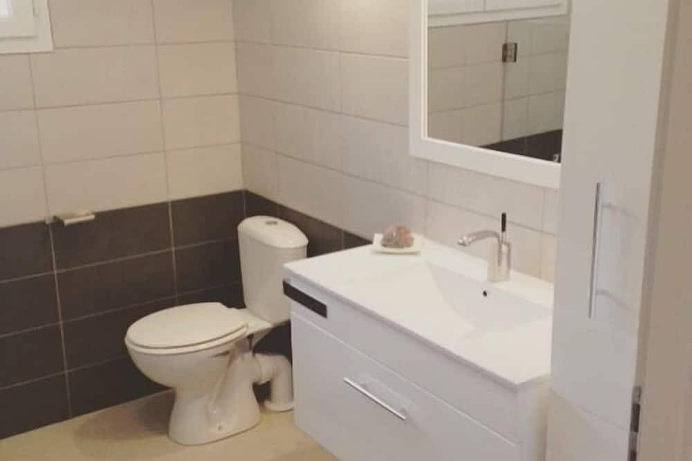 Appartamento in casa con piscina privata e giardino privato a 5 minuti dal mare in Oletta, Calvi e dintorni