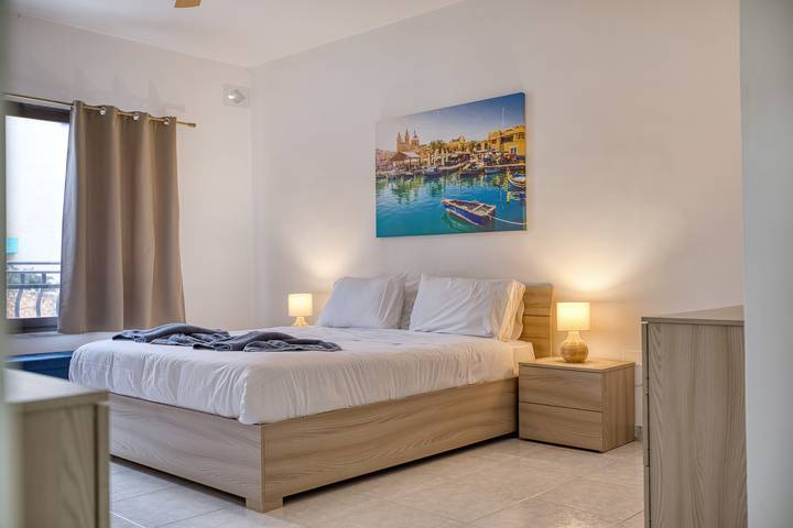 Gîte pour 5 personnes, avec balcon dans St. Paul's Bay - 2