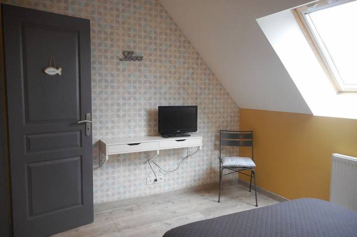 Gîte pour 4 personnes, avec piscine ainsi que terrasse et jardin à Pluduno - 3