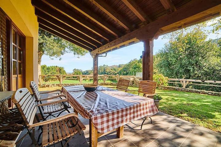 Casa de vacaciones para 10 personas, con jardín y vistas en Costa Oriental Asturiana - 3