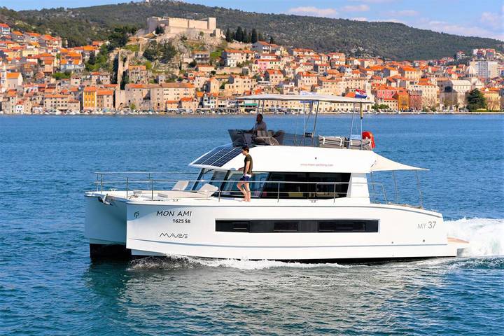 Boat for 4 people - 1