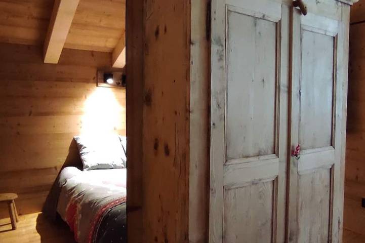Gîte pour 8 personnes, avec balcon et jardin à Le Petit-Bornand-les-Glières - 4