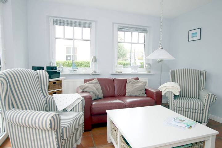 Ferienhaus für 4 Personen, mit Sauna und Garten sowie Terrasse in Wyk auf Föhr - 3