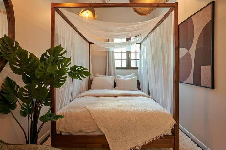 Ferienwohnung für 4 Personen, mit Sauna und Whirlpool in Versailles - 3