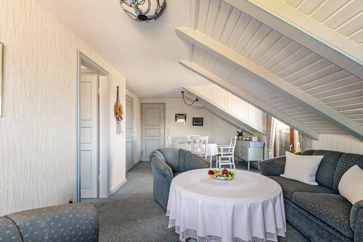 Ferienwohnung für 3 Personen, mit Garten und Seeblick in Mittleres Nordfriesland - 2