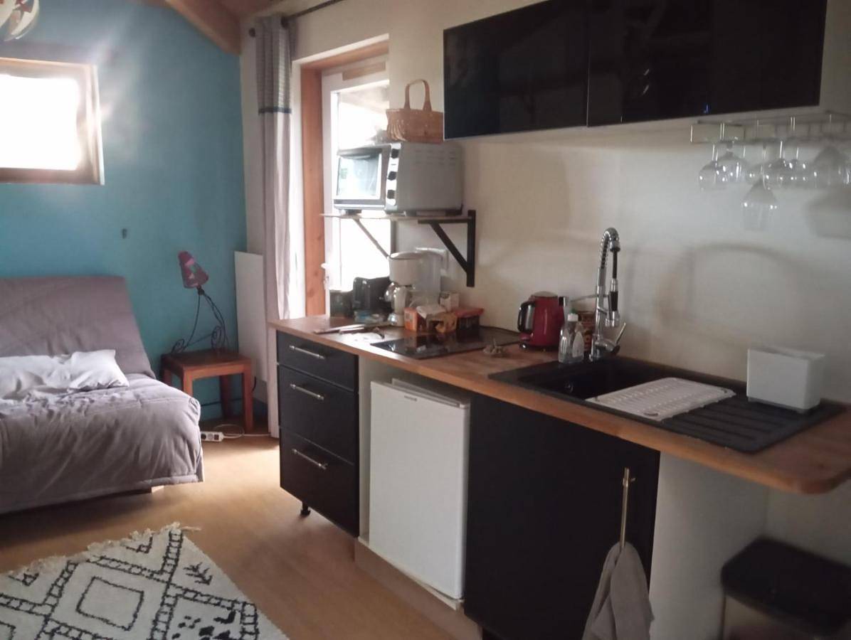 Appartement entier, Le voyage de la salamandre in Brélidy, Région de Guingamp
