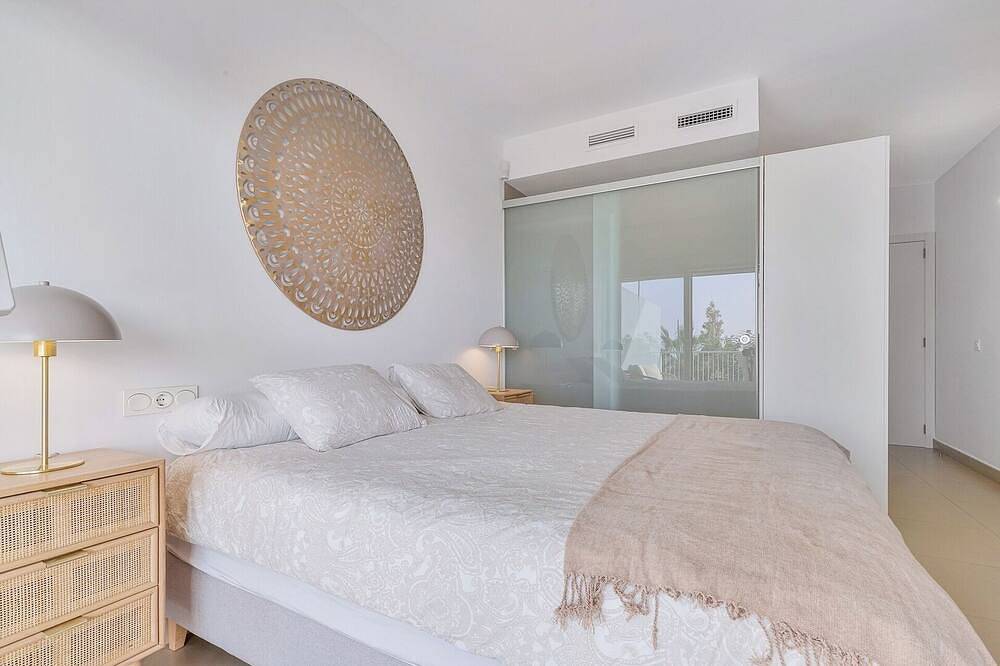 Entire apartment, Stylish apartment with oceanview in La Capellania, Benalmádena