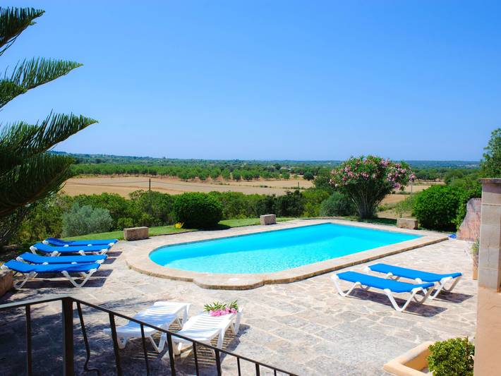 Finca für 8 Personen, mit Garten und Pool in Cas Concos - 2