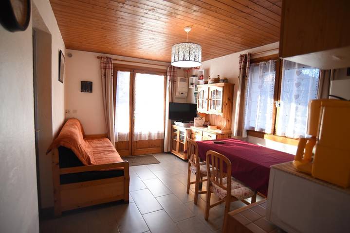 Gîte pour 4 personnes, avec jardin à Séez - 2