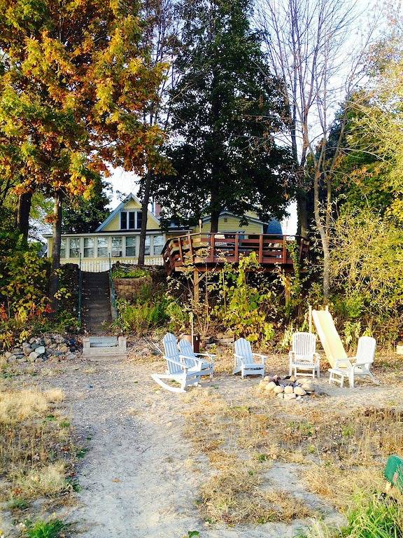 Historische schwedischen Landhaus am See Ruhige Lindstrom in Chisago County