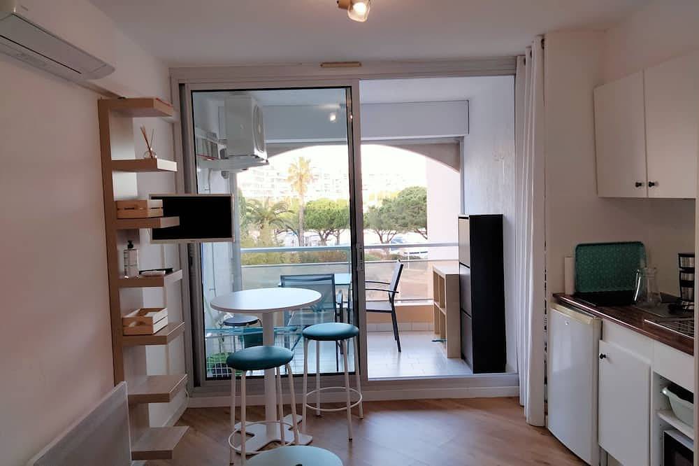 Ganze Wohnung, Nice renovated air-conditioned studio in Carnon-Plage, Mauguio