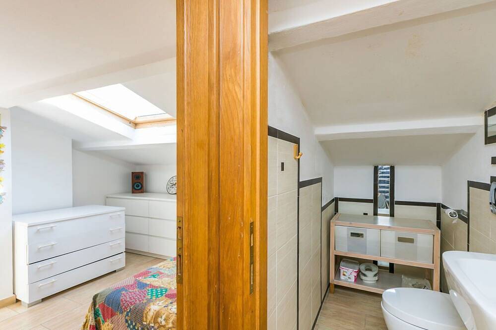 Appartamento intero, Elegante appartamento per 3 ospiti con A/C, Wifi, Tv, patio e animali ammessi in Rosignano Solvay, Costa degli Etruschi