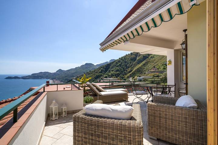 Ferienhaus für 7 Personen, mit Garten und Ausblick in Italien - 4