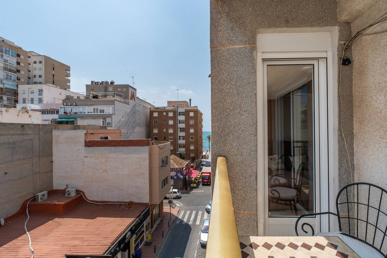 Hel lägenhet, Lägenhet för 6 Personer med balkong in Torrevieja Centre, Torrevieja