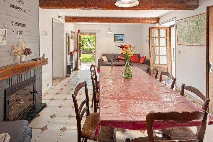 Casa Vacanze 'Maison En Cevennes' con Vista Montagna, Piscina Privata e Terrazza in L'Estréchure, Cevenne