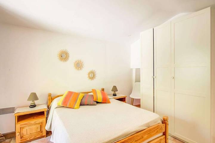 Location de vacances pour 4 personnes, avec piscine et jardin à Berre-les-Alpes - 2