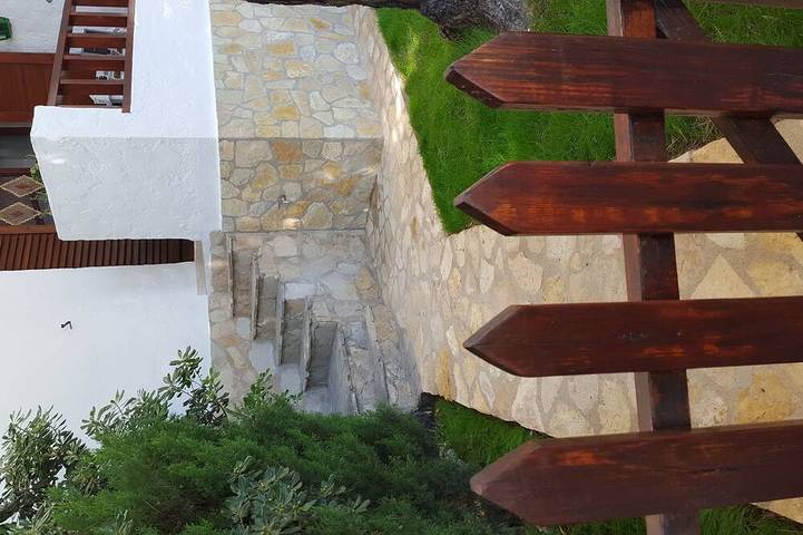 Holiday apartment for 4 people, with pool and terrace as well as garden - 1