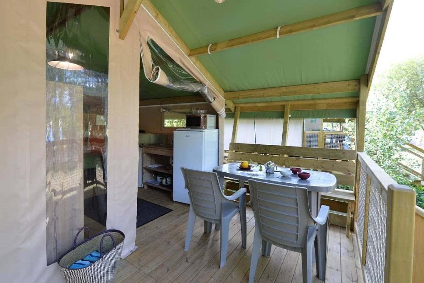 Camping 4 étoiles - Piscine  - ccbeddf in Caro (desambiguación), Región de Vannes