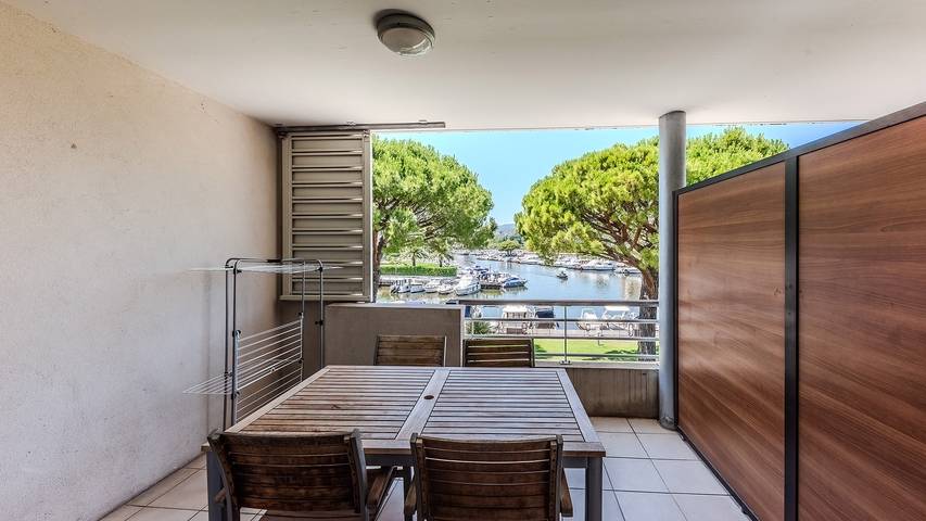Gîte pour 4 personnes, avec balcon dans Port de Cannes Marina - 2
