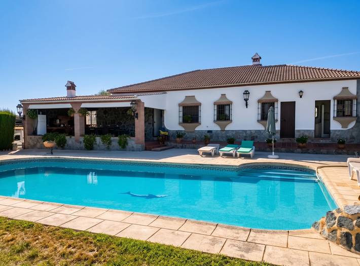 Maison charmante à Arriate avec piscine privée. in Arriate, Serranía de Ronda