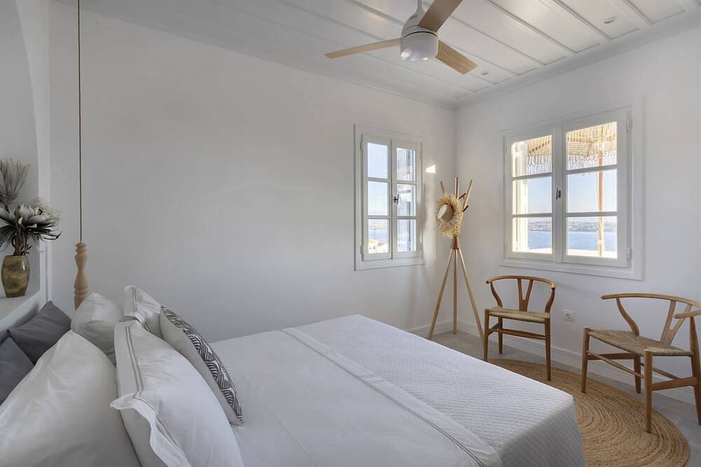 Catrine - Seven Bedroom Villa, Sleeps 15 in Spetses City, Spetses