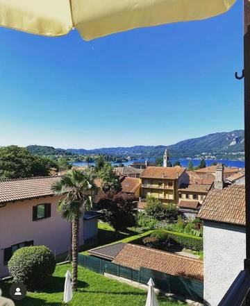 Gîte pour 3 personnes, avec jardin ainsi que vue et vue sur le lac, animaux acceptés dans Pettenasco