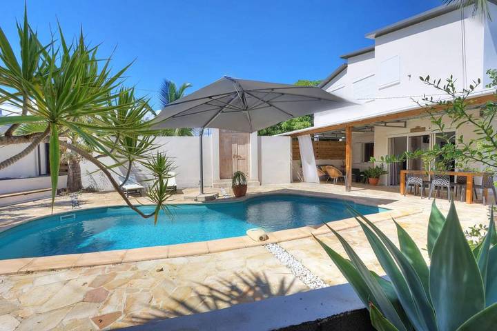 Maison de vacances pour 6 personnes, avec jardin et piscine