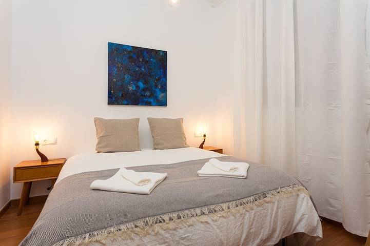 Ganze Wohnung, Helle und ruhige Wohnung im Herzen von Barcelona. Voll ausgestattet. Neu renoviert! in Barcelona Zentrum, Barcelona